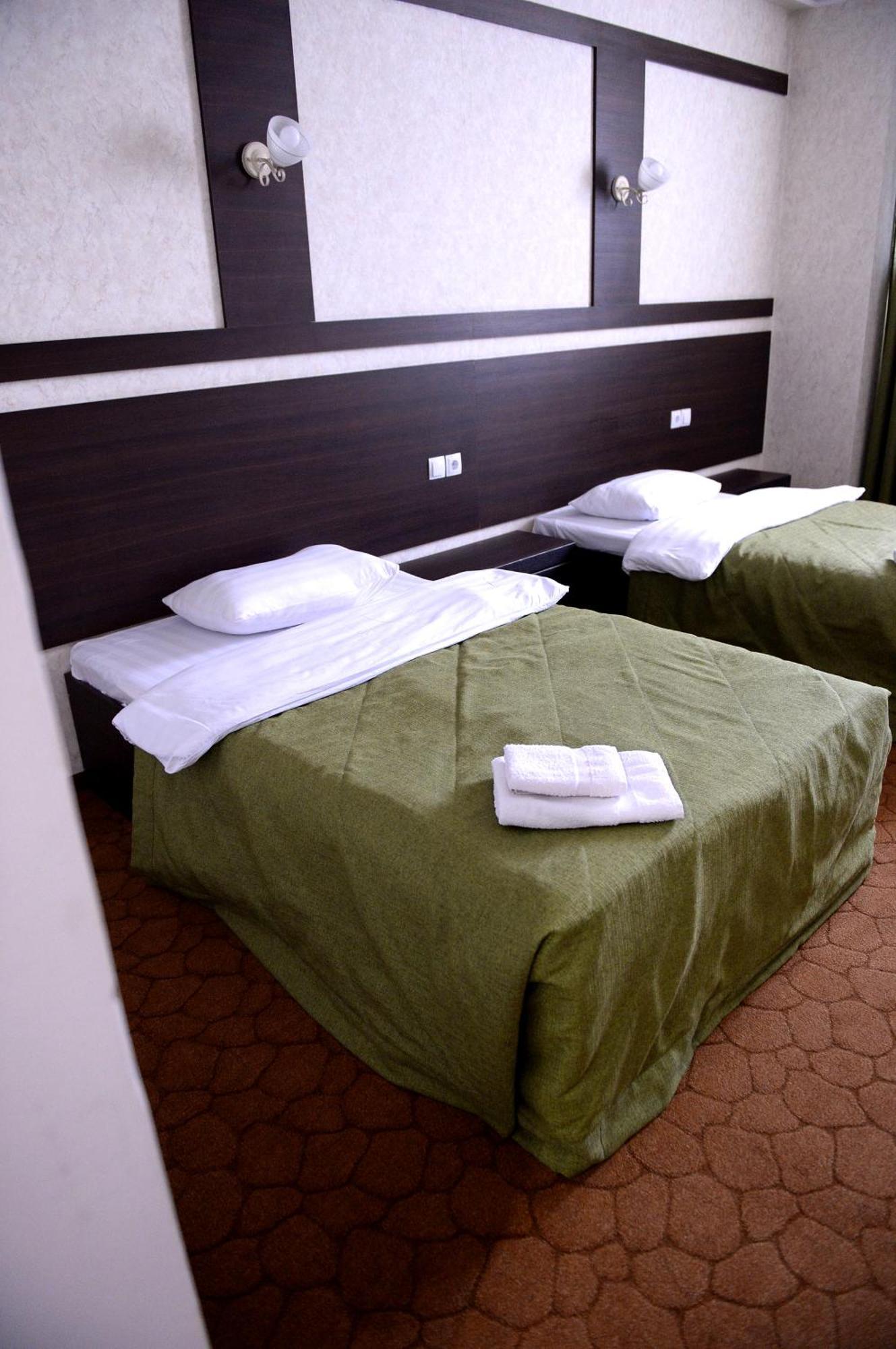 Pride Hotel Тараз Экстерьер фото