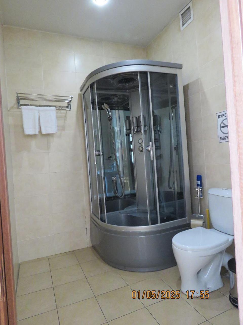 Pride Hotel Тараз Экстерьер фото