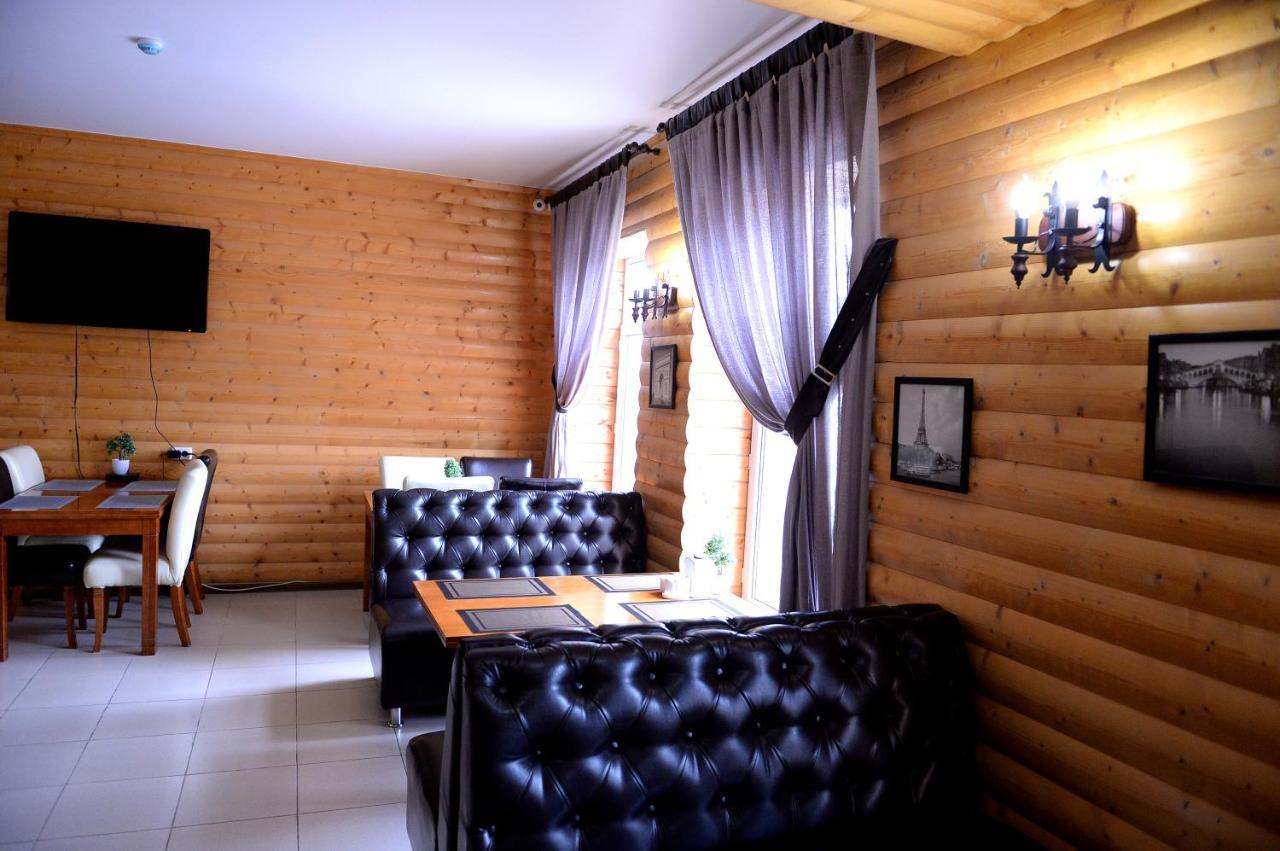Pride Hotel Тараз Экстерьер фото